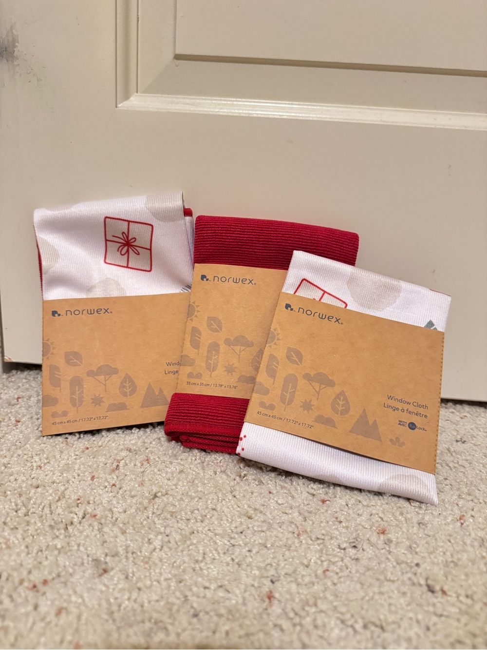 Norwex Holiday Basic Package + Extra Window Cloth